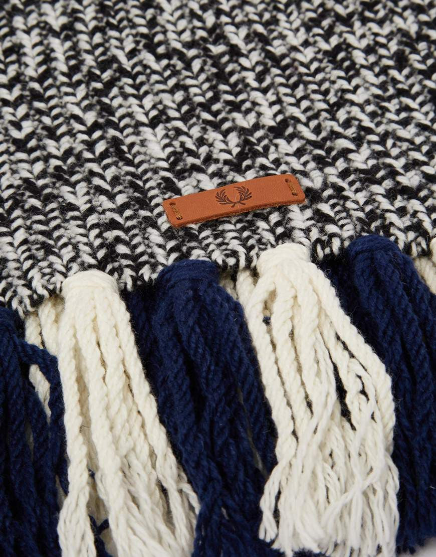 Hlen lossie cashmere Hlen lossie cashmere